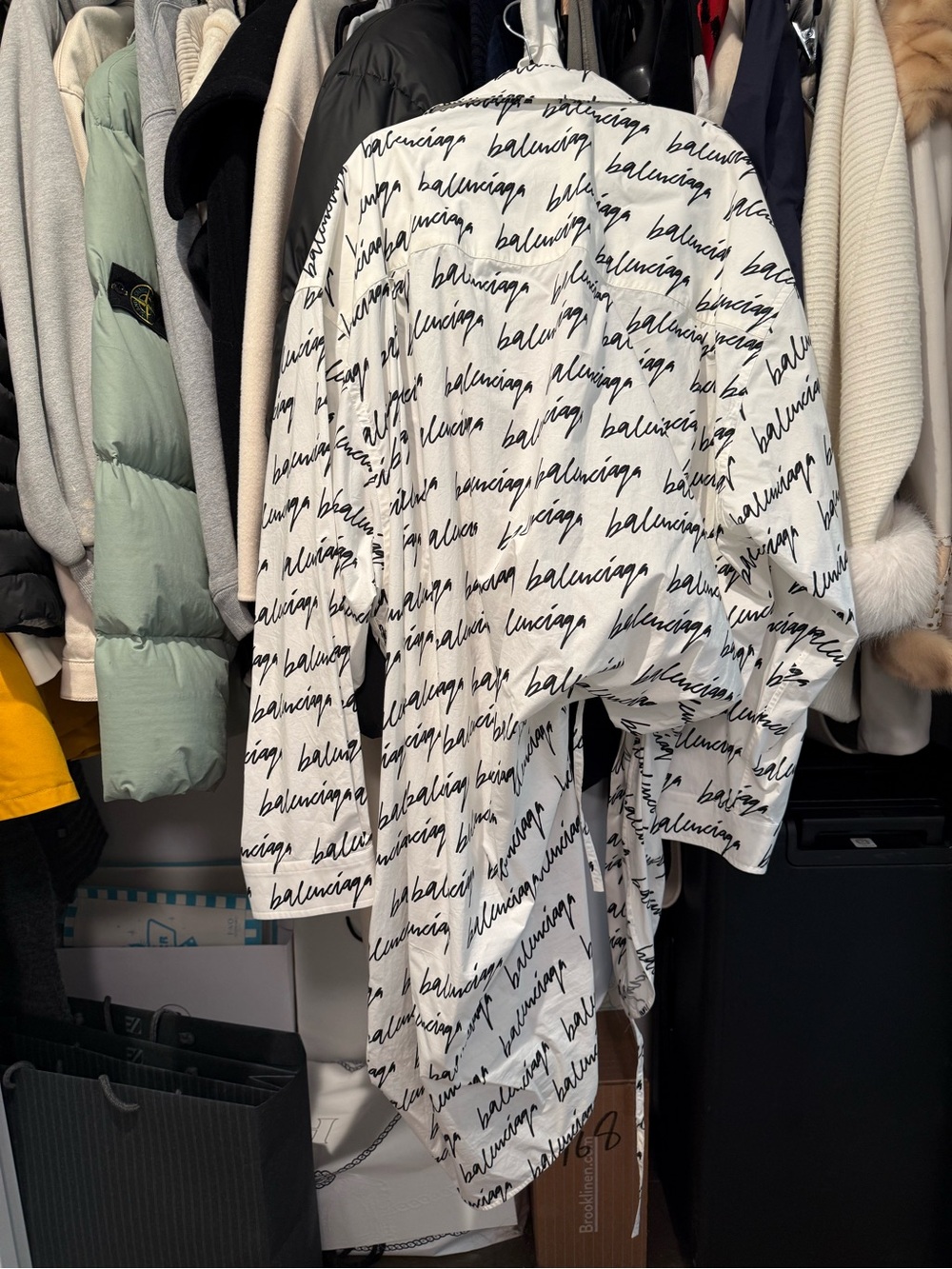 Balenciaga Cream Logo Sweaters & Pink Striped Shirt - Picture 4 of 6